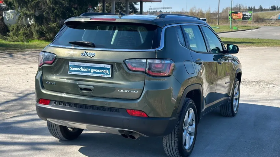 JEEP Compass -