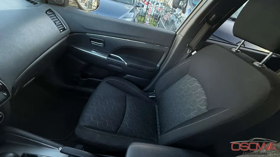 MITSUBISHI ASX -