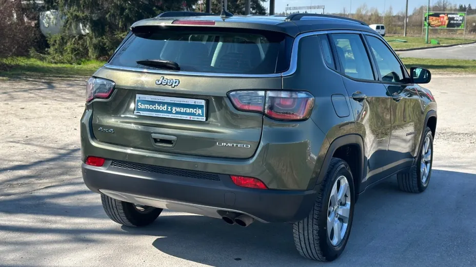JEEP Compass -
