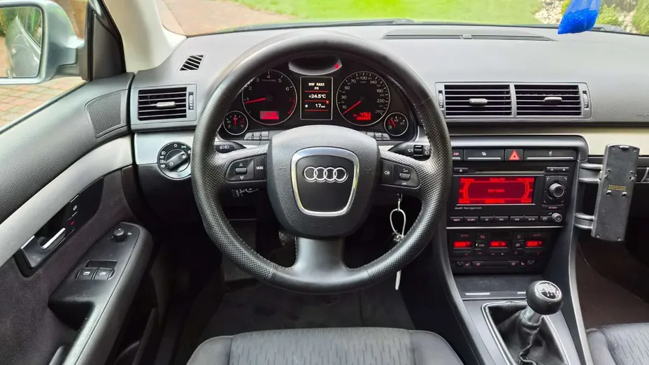 AUDI A4 Avant -