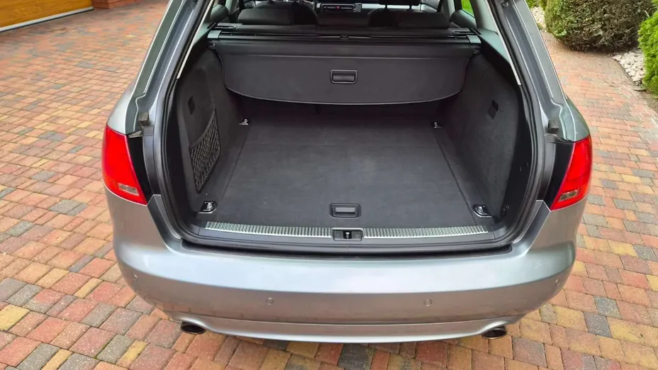 AUDI A4 Avant -