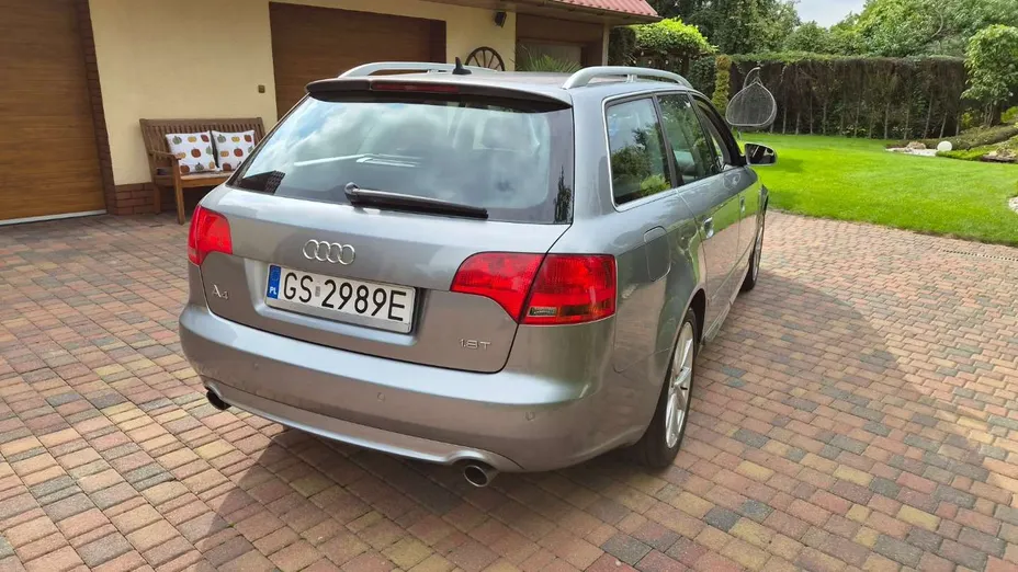 AUDI A4 Avant -