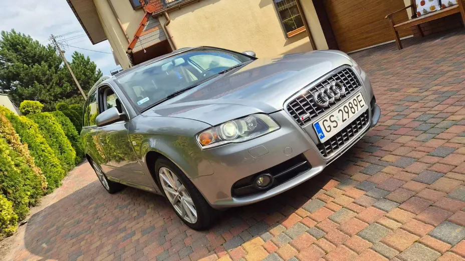 AUDI A4 Avant -