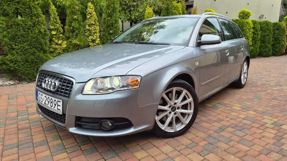 AUDI A4 Avant -