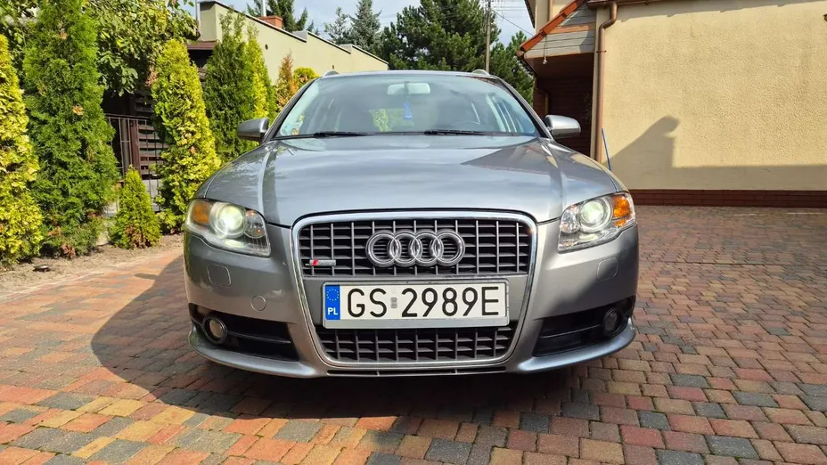 AUDI A4 Avant -