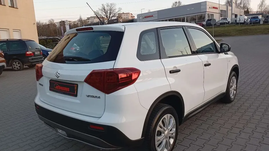 SUZUKI Vitara -