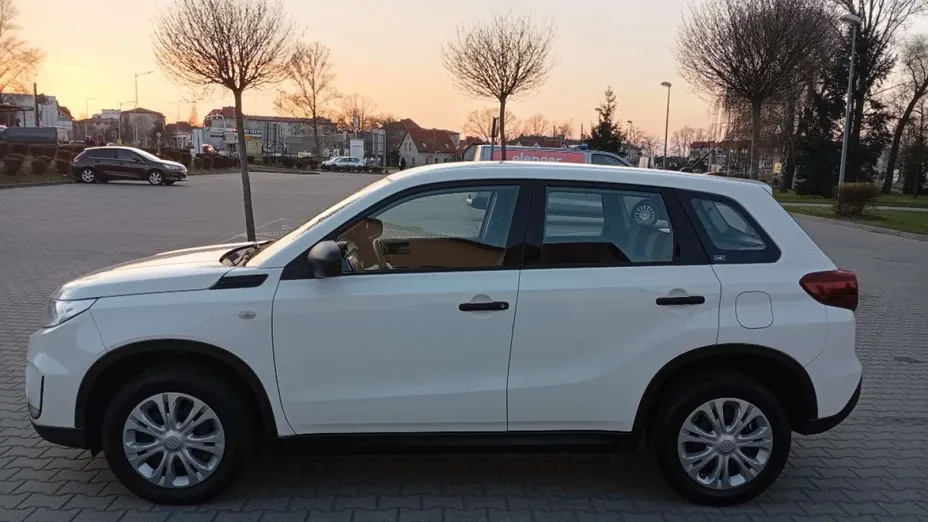 SUZUKI Vitara -