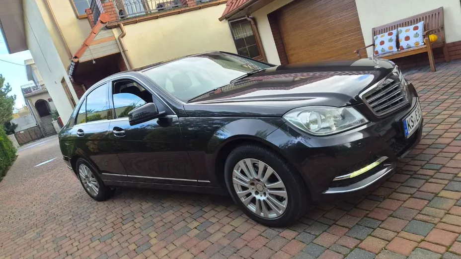 MERCEDES-BENZ C Klasa -