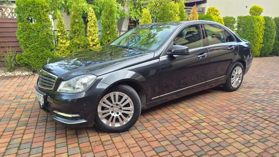 MERCEDES-BENZ C Klasa -