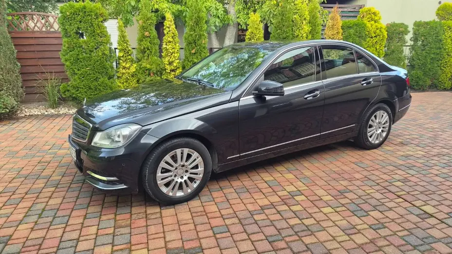 MERCEDES-BENZ C Klasa -