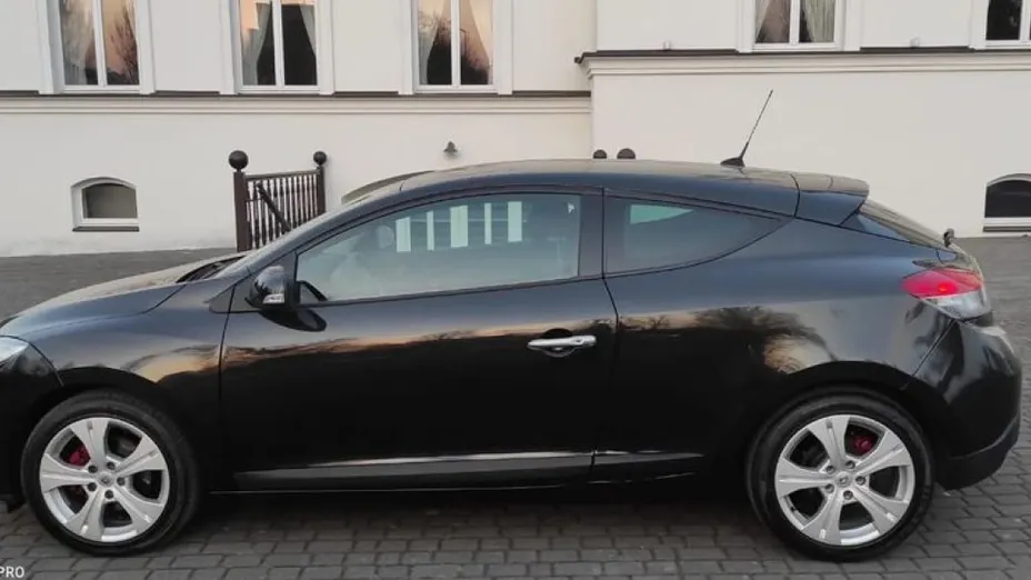 RENAULT Megane -