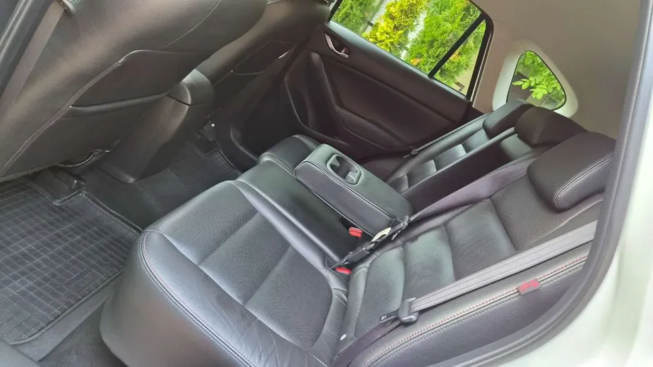 MAZDA CX-50 -