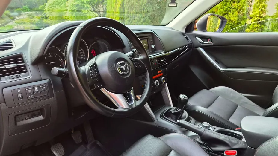 MAZDA CX-50 -