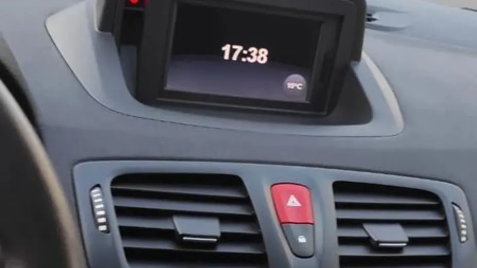 RENAULT Megane -