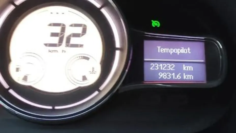 RENAULT Megane -