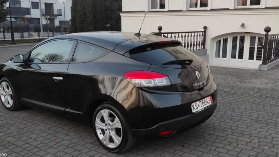 RENAULT Megane -