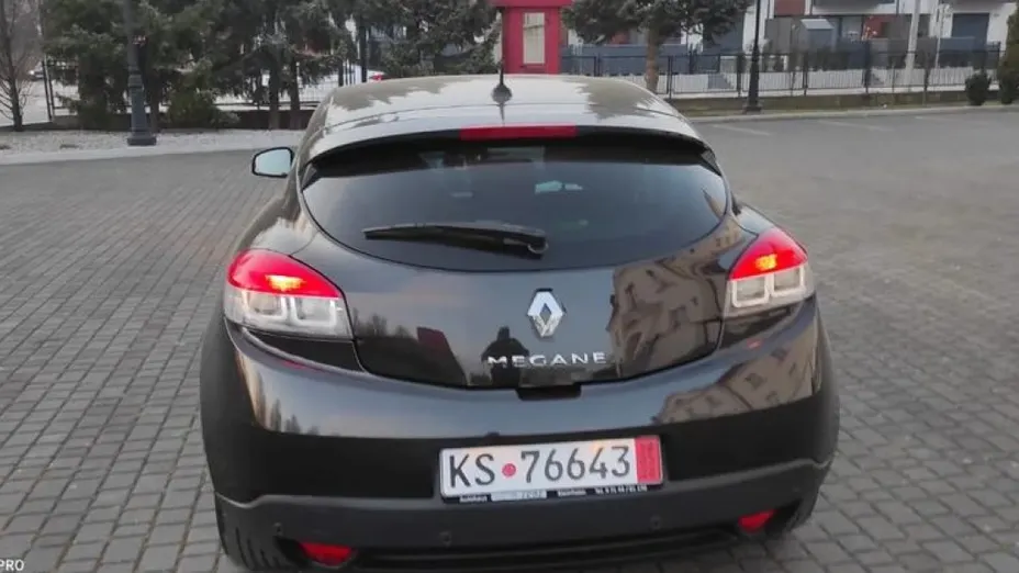 RENAULT Megane -