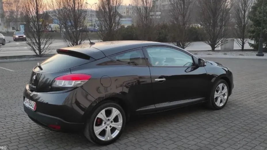 RENAULT Megane -