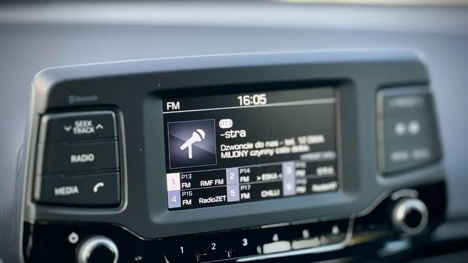 HYUNDAI i30 -