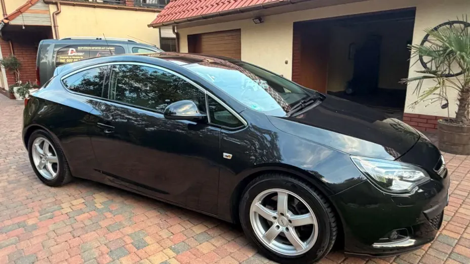OPEL Astra -