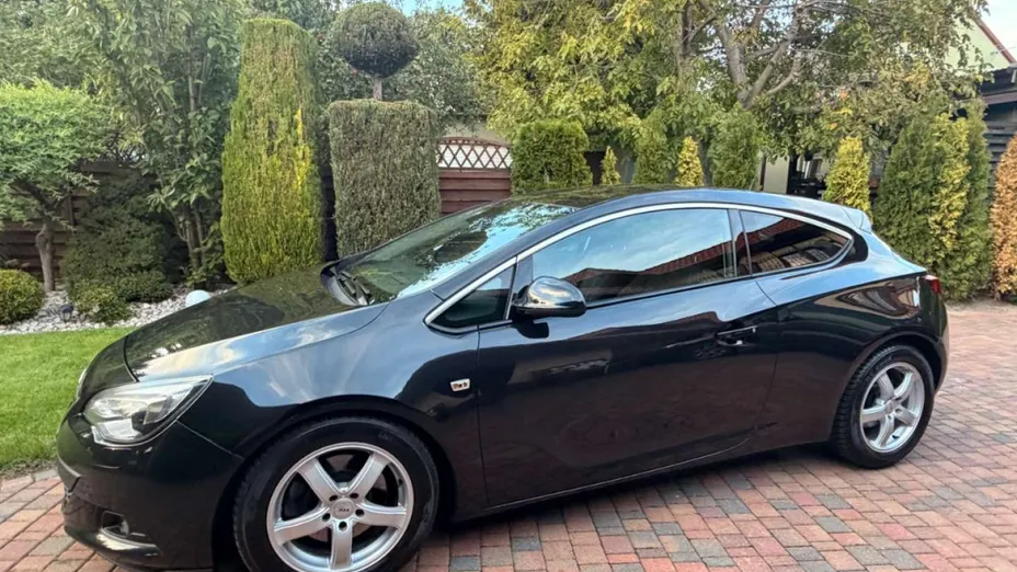 OPEL Astra -