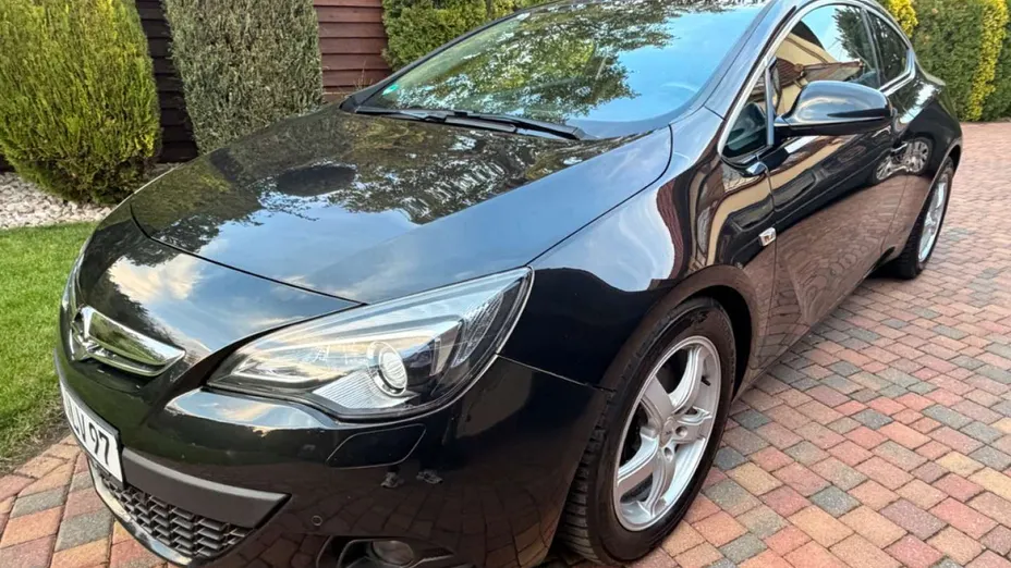 OPEL Astra -
