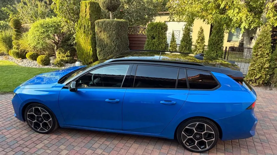 OPEL Astra -