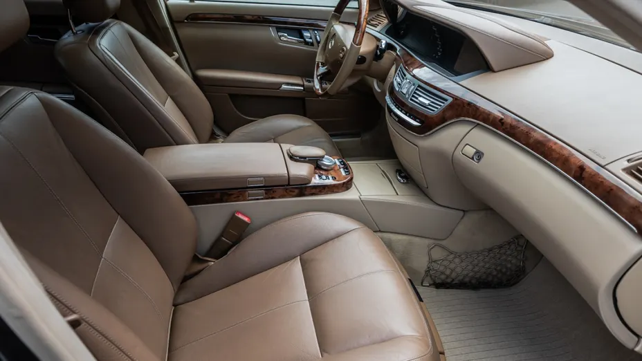 MERCEDES-BENZ S Klasa -