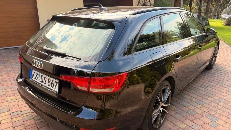 AUDI A4 Avant -