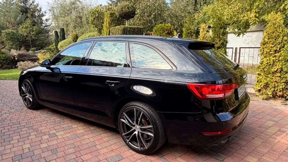 AUDI A4 Avant -