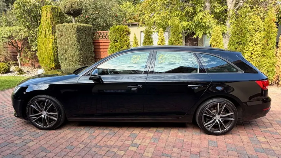 AUDI A4 Avant -