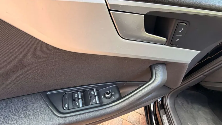 AUDI A4 Avant -