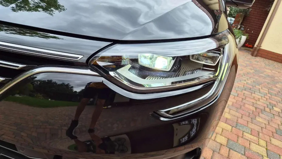 RENAULT Megane -