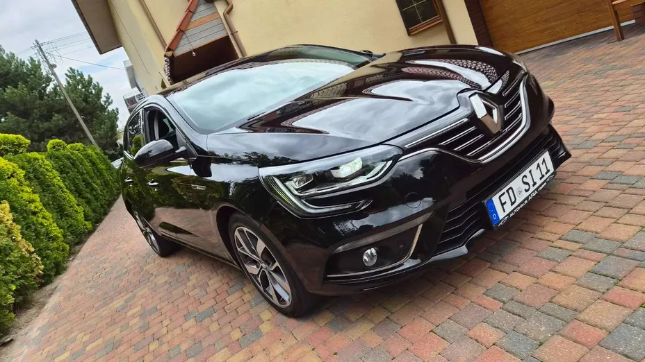 RENAULT Megane -