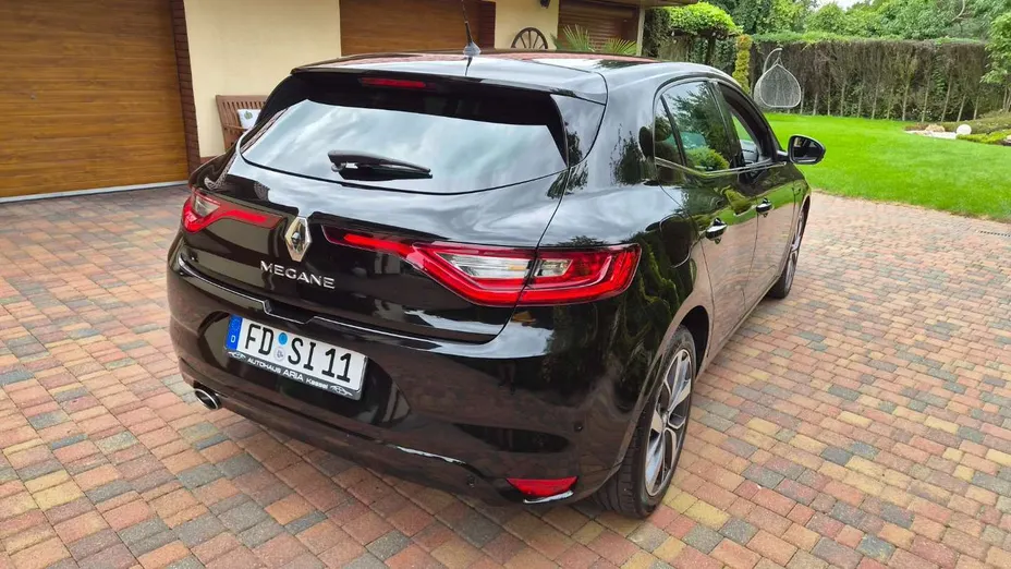 RENAULT Megane -