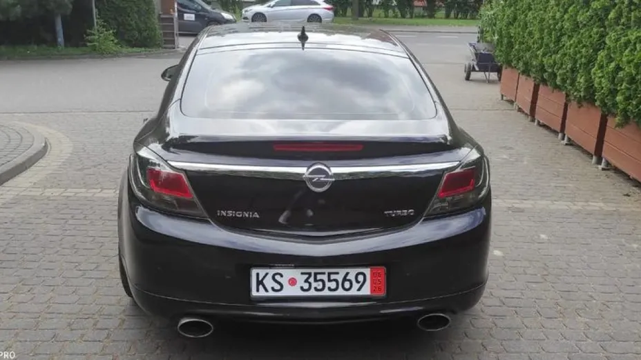 OPEL Insignia -