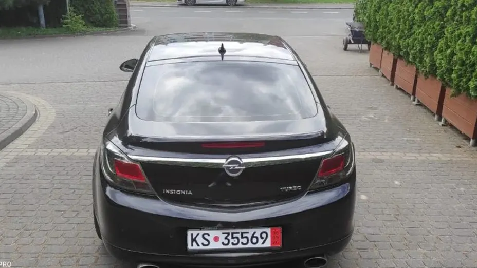 OPEL Insignia -