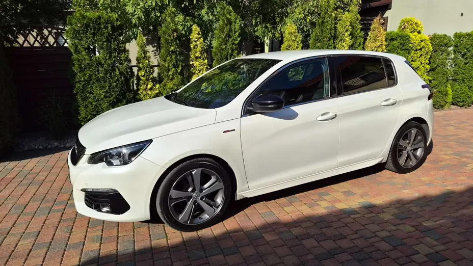 PEUGEOT 308 -
