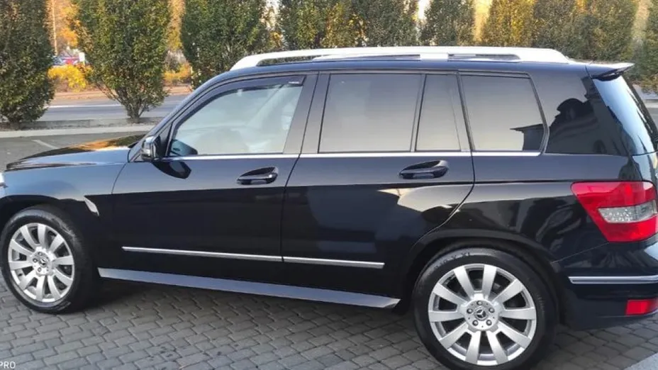 MERCEDES-BENZ GLK -