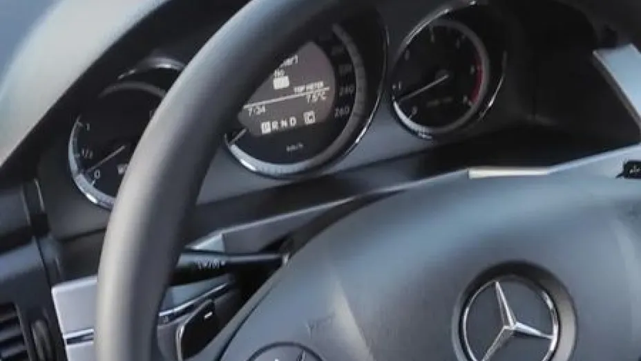 MERCEDES-BENZ GLK -