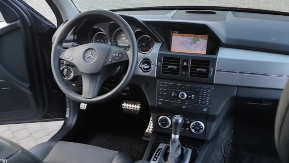 MERCEDES-BENZ GLK -
