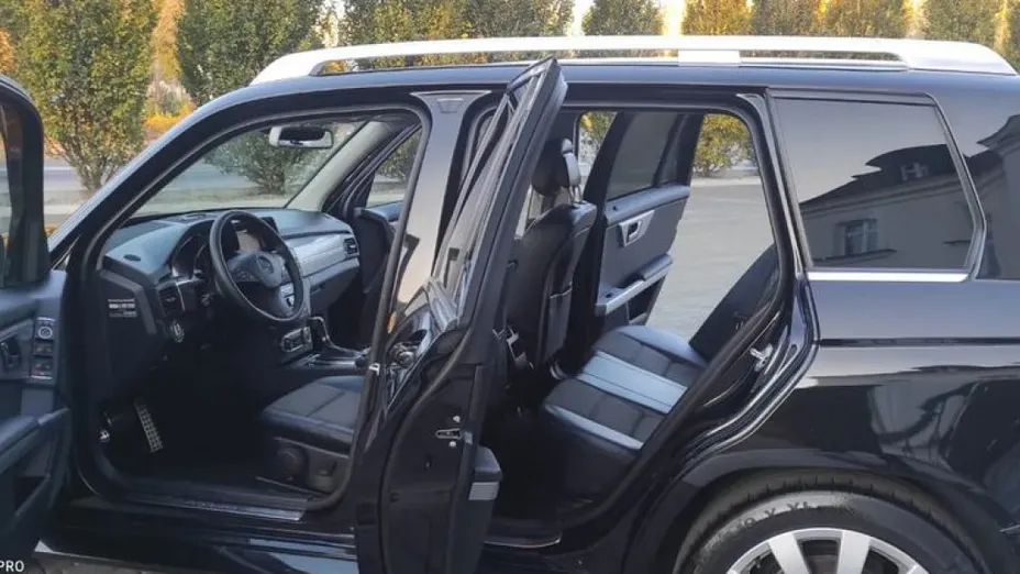 MERCEDES-BENZ GLK -