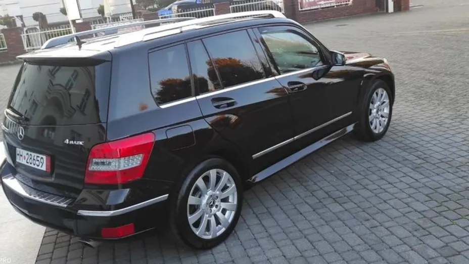 MERCEDES-BENZ GLK -