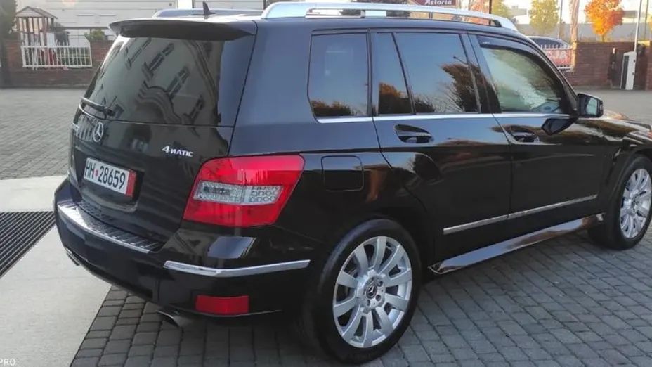 MERCEDES-BENZ GLK -