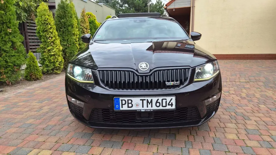 SKODA Octavia -