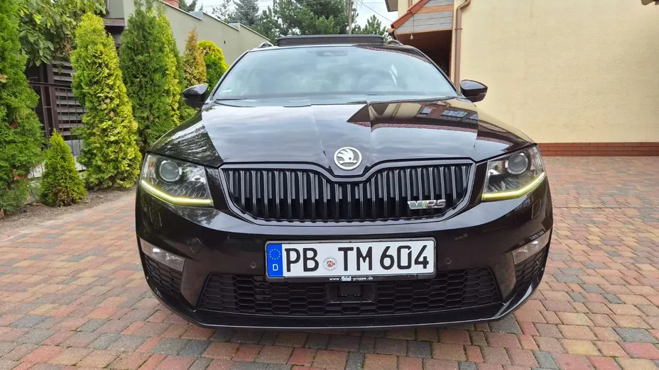 SKODA Octavia -