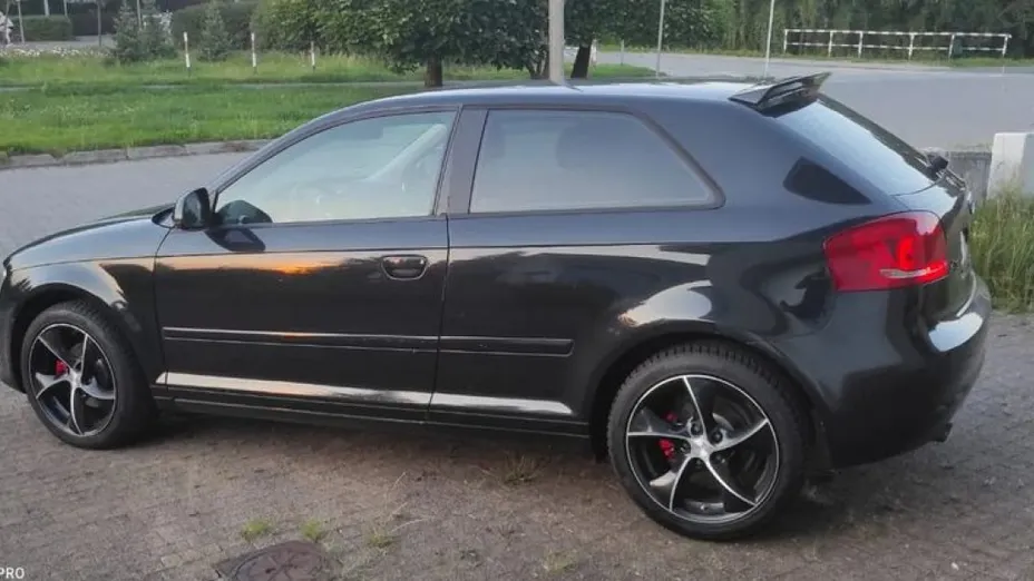 AUDI A3 -