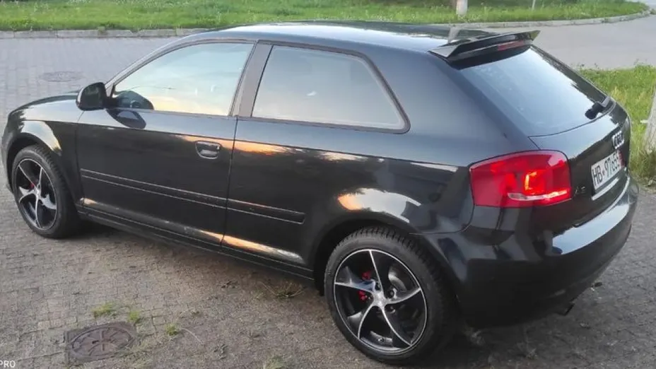 AUDI A3 -
