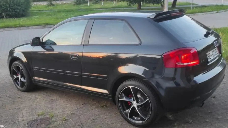 AUDI A3 -