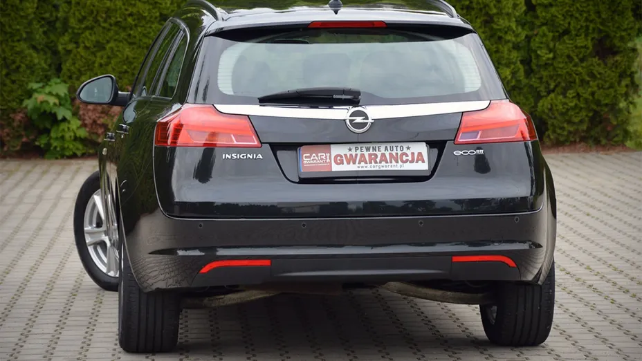 OPEL Insignia -